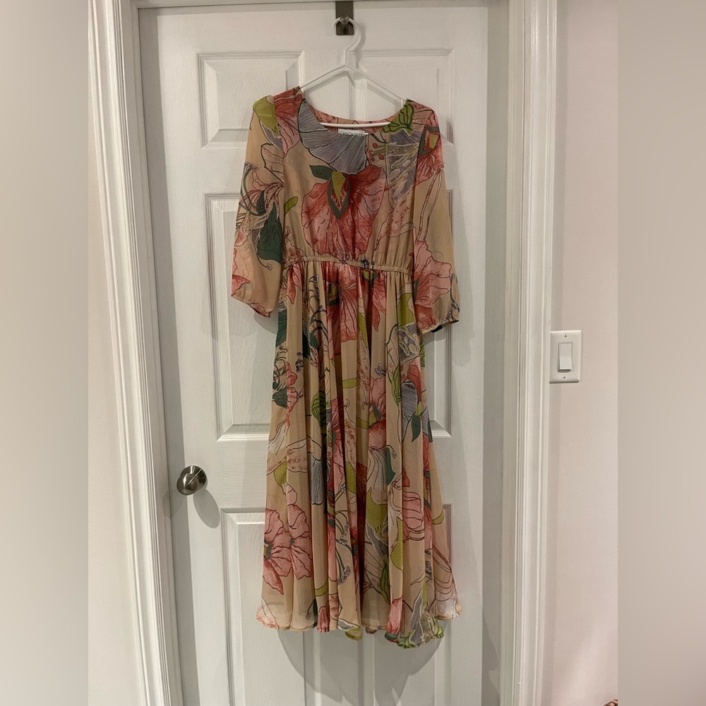 Blush Floral Chicwish Dress